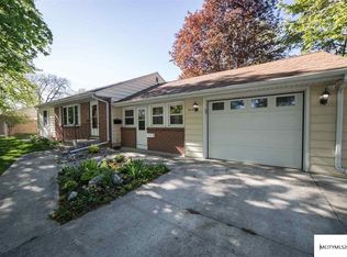 944 6th Pl SE, Mason City, IA 50401