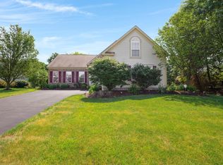 8315 Coldharbor Blvd, Lewis Center, OH 43035