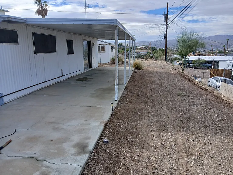 Toro Dr — Photo 9
