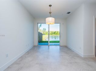 7259 NW 102nd Pl, Doral, FL 33178