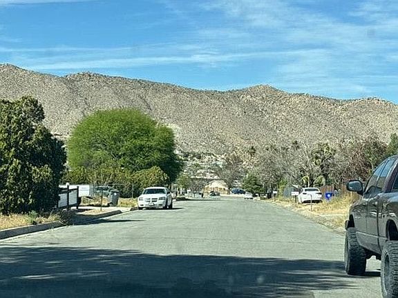 3rd image of 7460 Borrego Trl