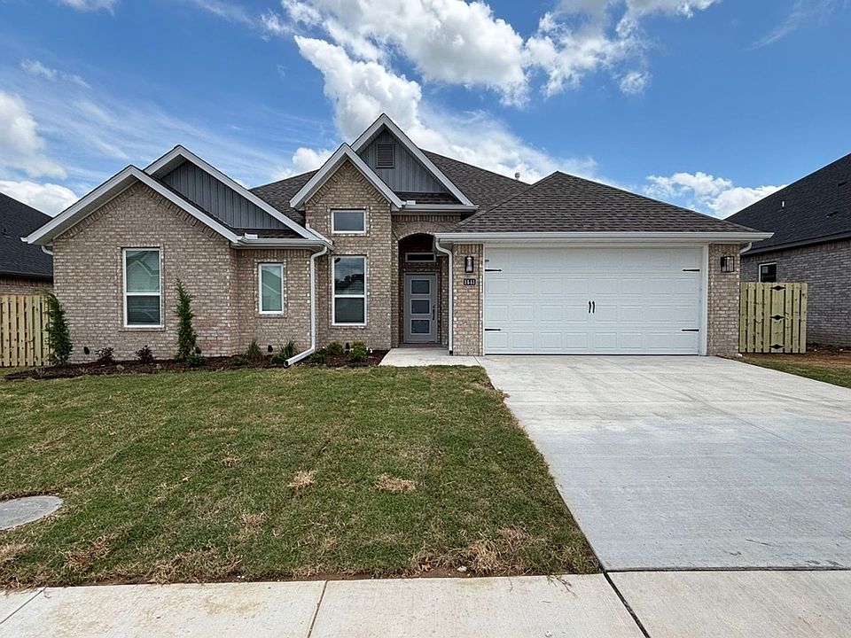 1st image of 1441 Overcup Oak Ln