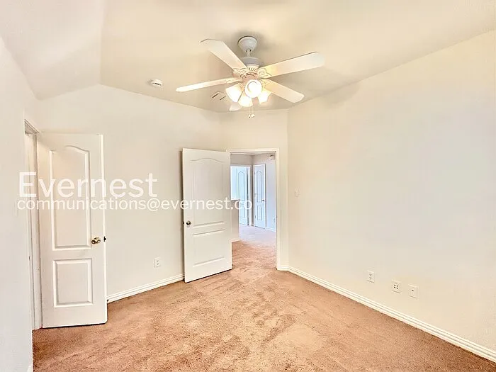 6458 Riverside Dr — Photo 16