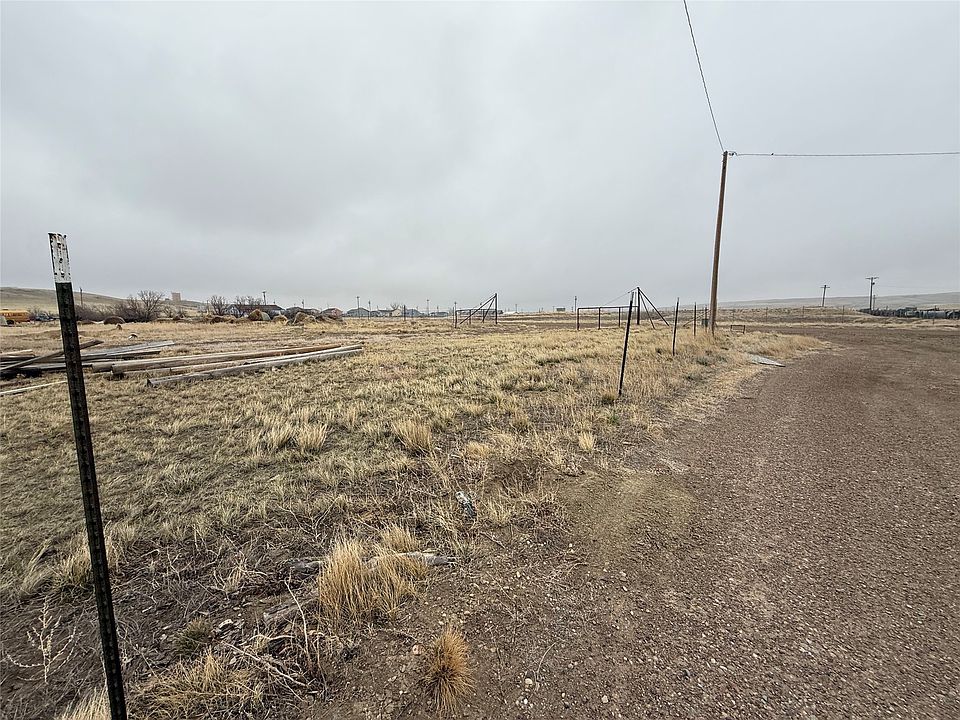 2nd image of Lewis Rd