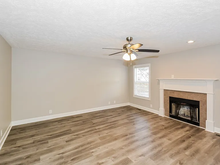 2523 Claymore Run — Photo 6