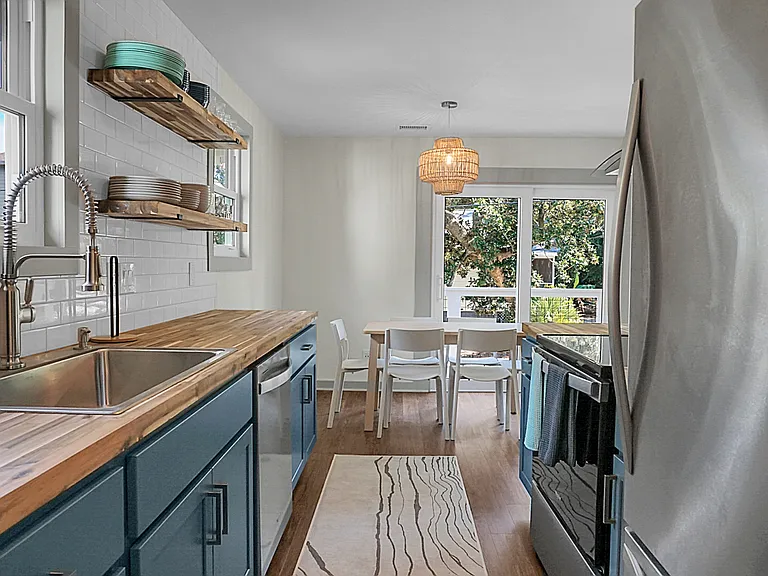 222 E Hudson Ave — Photo 21