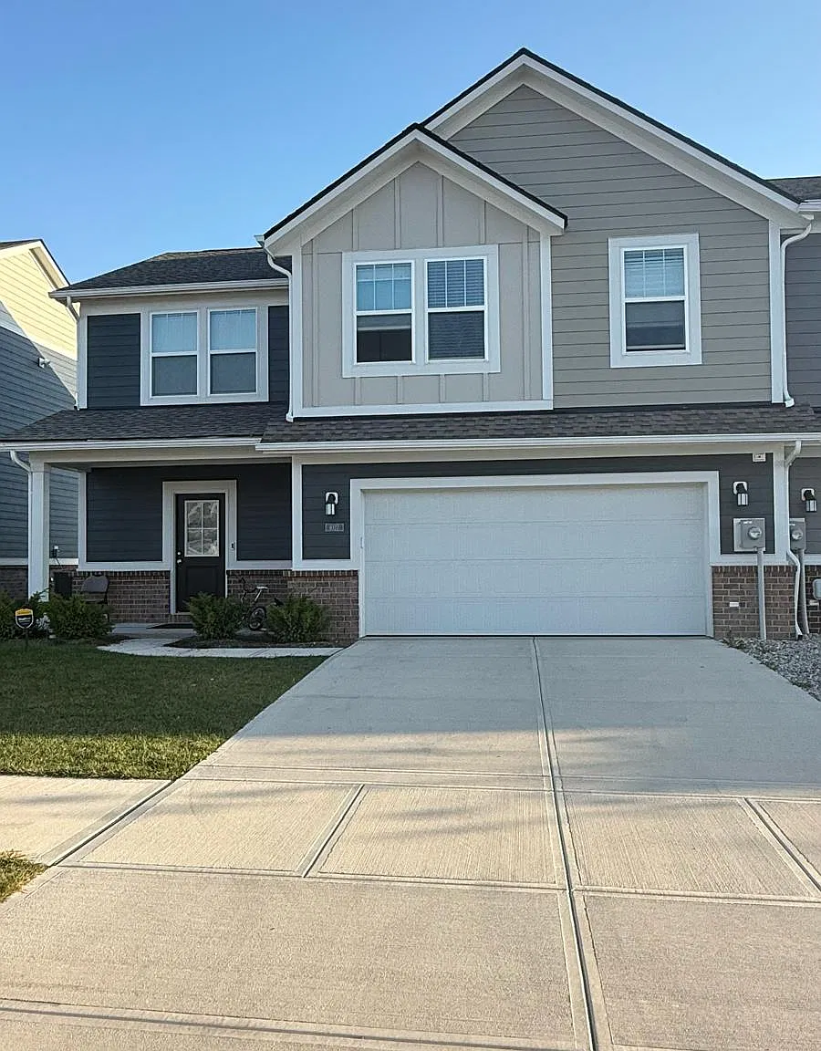 4 bed, 1803 sqft, $2,445 — Photo 3