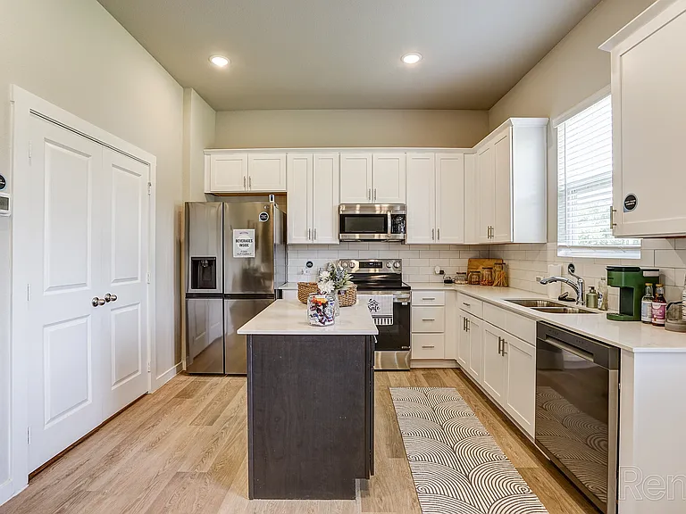 The Residences at Harrison Park — Photo 14
