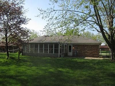 2nd image of 5121 Seville Dr