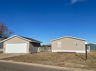 124 Orion Ave, Pierre, SD 57501