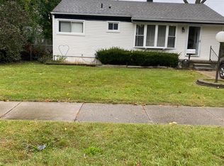 32200 E Fairchild St, Westland, MI 48186