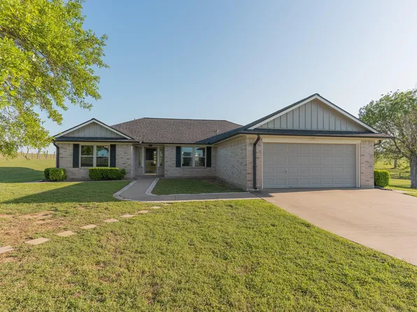 11950 Whitman Rd, Brenham, TX 77833