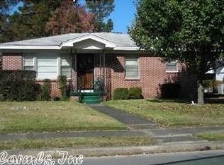 413 Park Pl, Pine Bluff, AR 71601