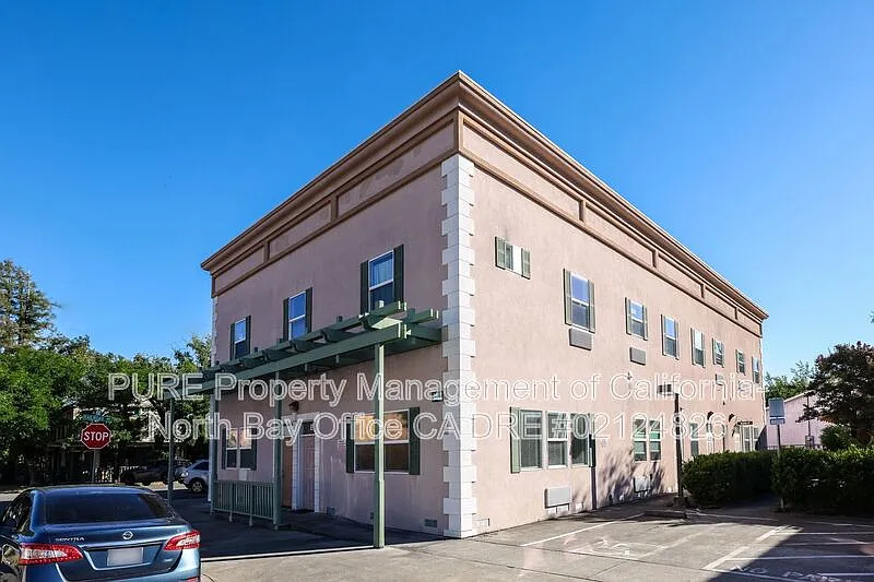 154 Railroad Ave #E