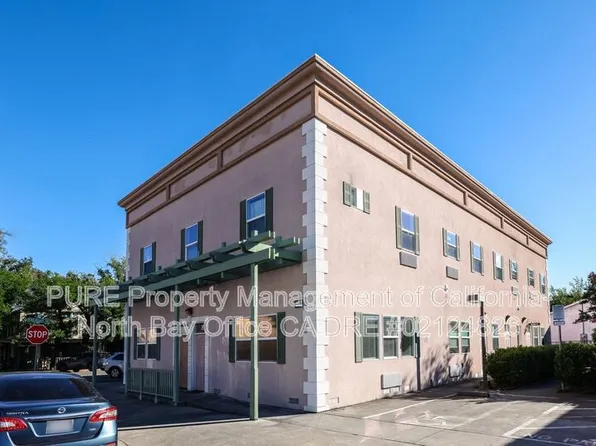 154 Railroad Ave, Cloverdale, CA