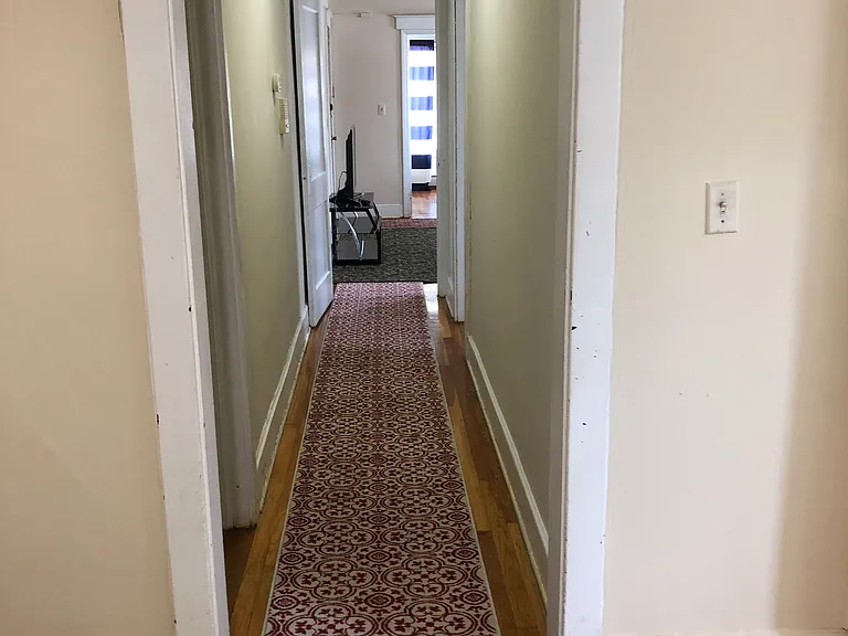 207 Main St #1 — Photo 9