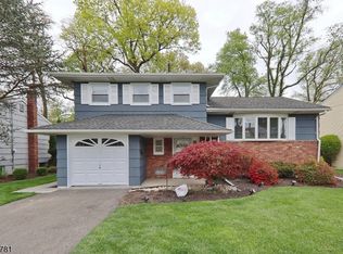 2260 Sunrise Ct, Scotch Plains Twp., NJ 07076