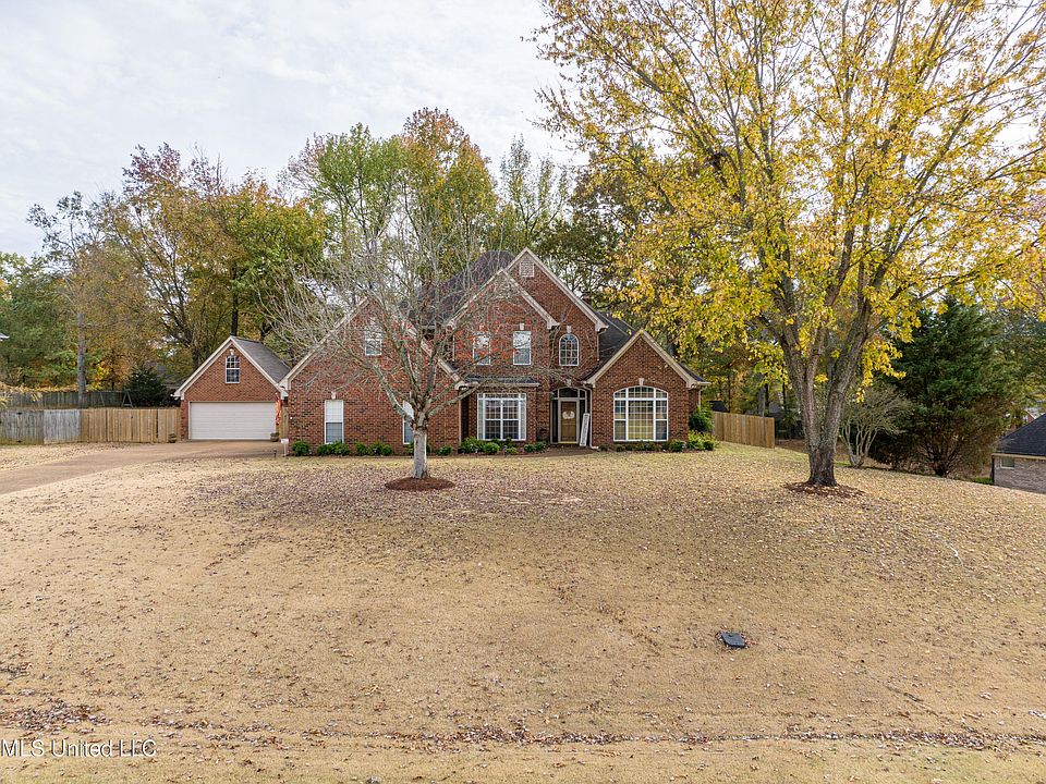 1st image of 2295 Cumberland Dr