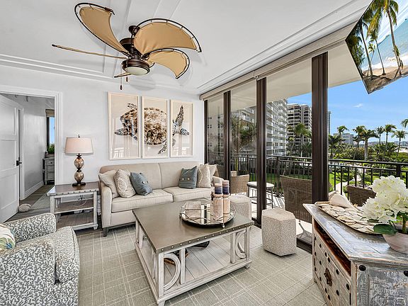 5th image of 180 Seaview Ct APT 308