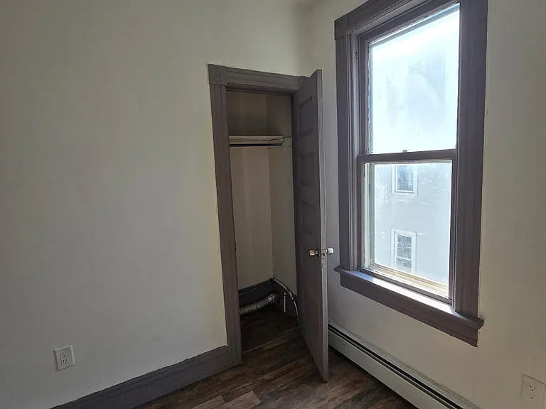 316 Grand St #2 — Photo 6