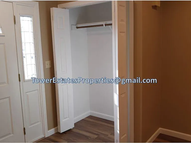 1746 Hightower Dr — Photo 3