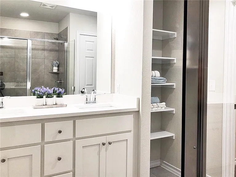 11816 Offlay Dr — Photo 25