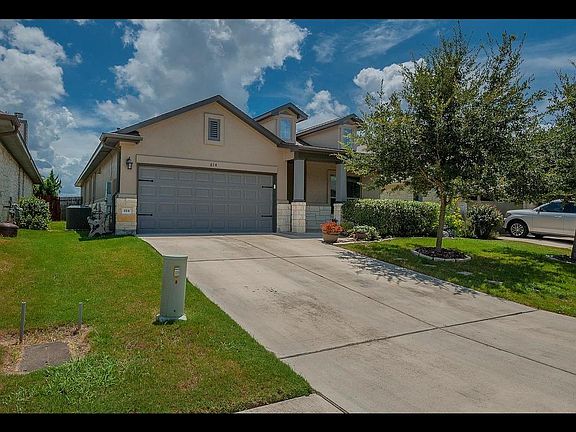 2nd image of 614 Irvin Dr