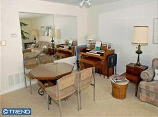 731 Wynnewood Rd APT 3, Ardmore, PA 19003