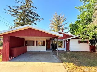 201 E Dewberry, Omak, WA 98841