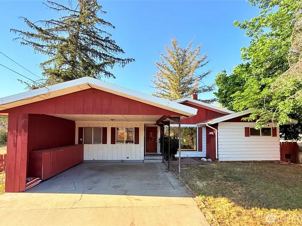 201 E Dewberry, Omak, WA 98841
