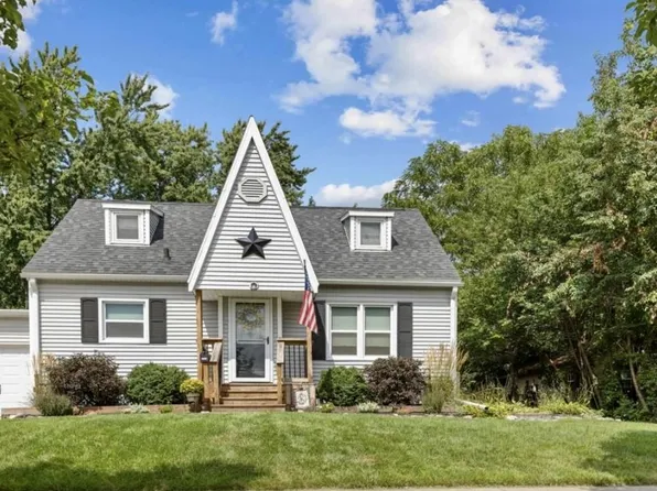 1331 Blaine Ave, Janesville, WI 53545