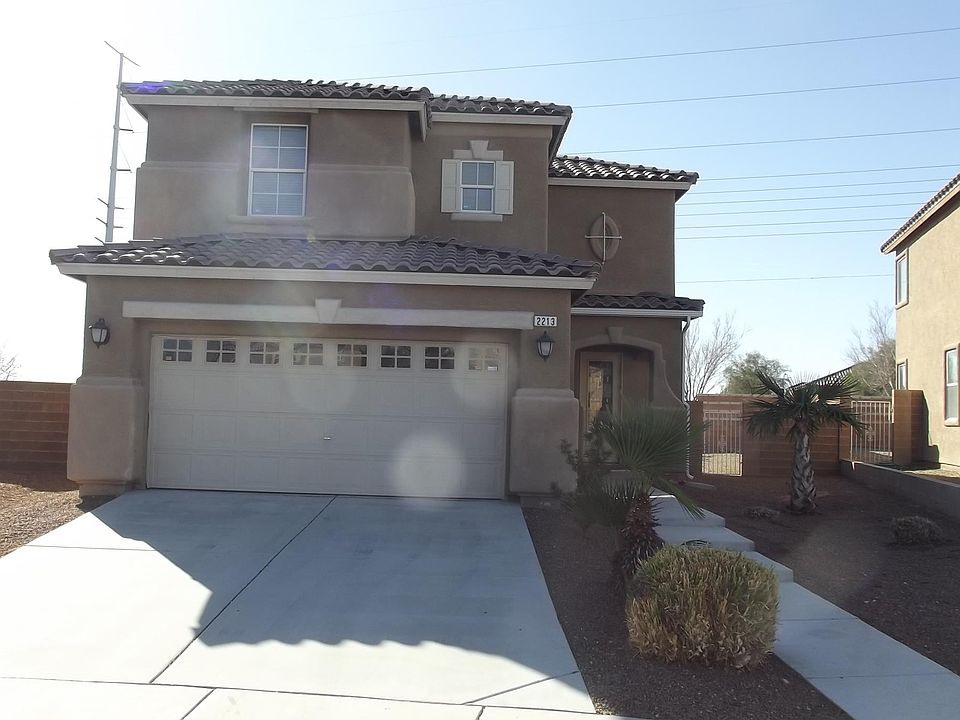 1st image of 2213 Cockatiel Dr