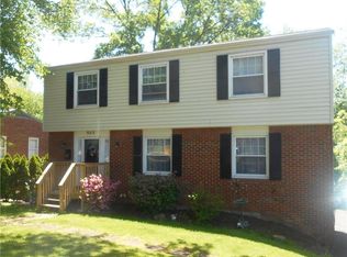 908 Copsewood Dr, Bethel Park, PA 15102