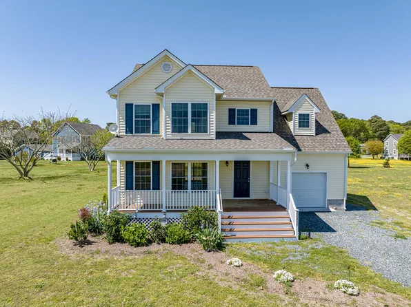 22417 Rogue Rd, Cape Charles, VA 23310