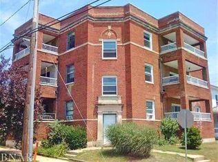 307 W Mulberry St APT 2, Bloomington, IL 61701