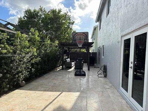 3rd image of 9960 NW 51st Ln