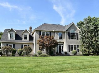 5934 Laurawood Ct, Hudson, OH 44236
