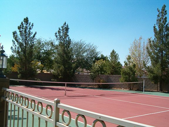 Tennis court