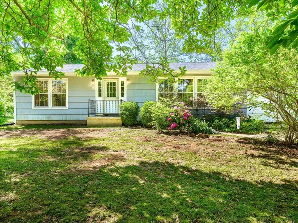 3910 E 10th St, Bloomington, IN 47408