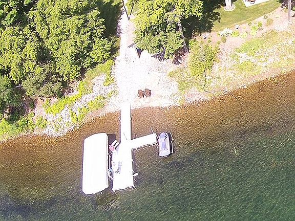 5th image of 4708 W Shore Dr