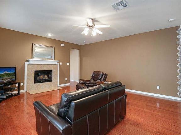 5th image of 6750 Cortona Ln