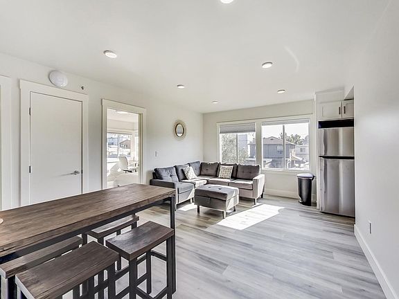 2nd image of 3411 Adeline St #3