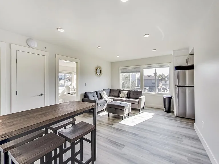 3411 Adeline LLC — Photo 32