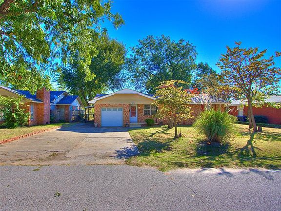 2nd image of 3600 N Donna Ave
