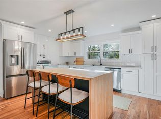 2860 Pine Ave, Lake Ronkonkoma, NY 11779