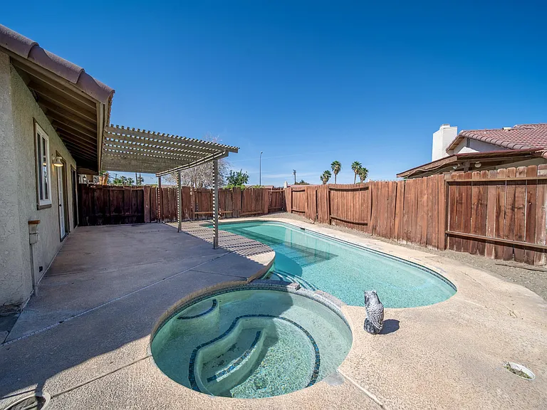 81402 Palmwood Dr — Photo 23