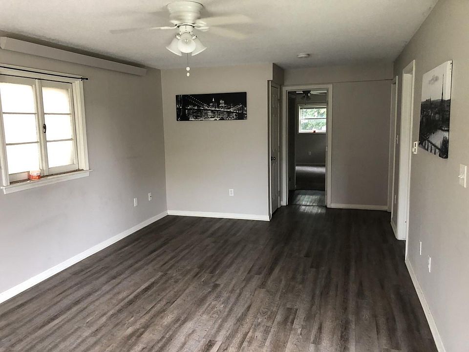 2001 Beaver Ave, Des Moines, IA 50310 Zillow