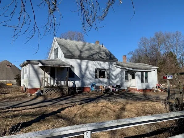 234 Middle St, Hadley, MA 01035
