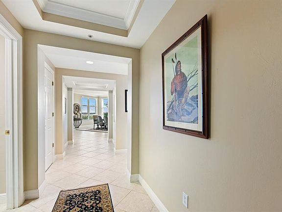 2nd image of 3333 Sunset Key Cir Unit 407