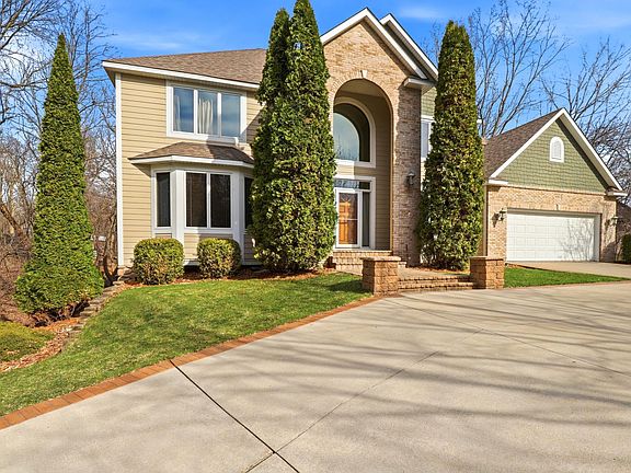 3rd image of 4561 Oak Pond Rd